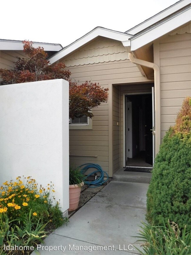 Building Photo - 2 br, 2 bath House - 7428 W Garden Glen Dr