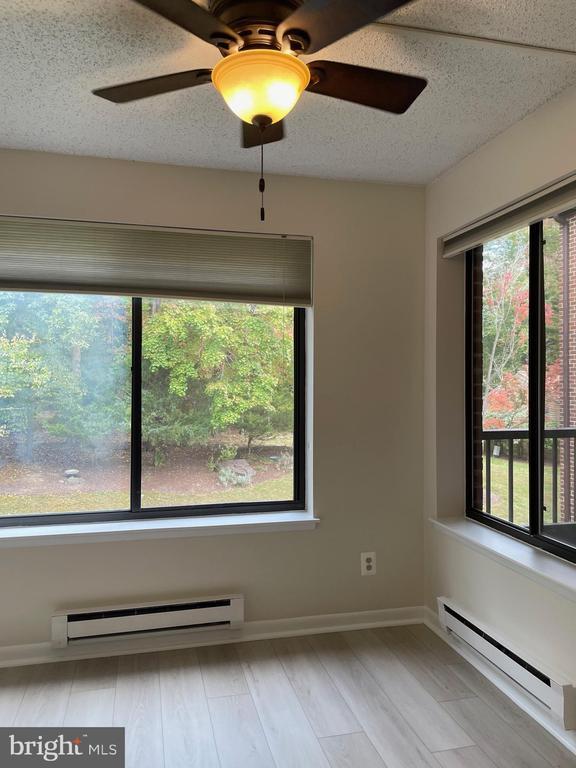 Foto del edificio - 15311 Beaverbrook Ct