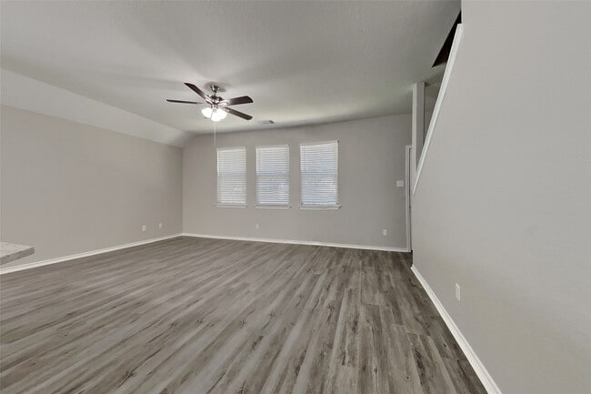 Building Photo - 22003 Avonglen Ln