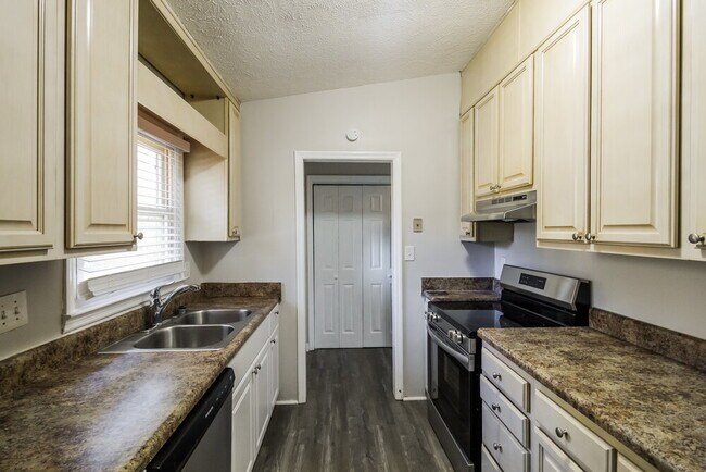 Building Photo - 10788 Sanderling Ln