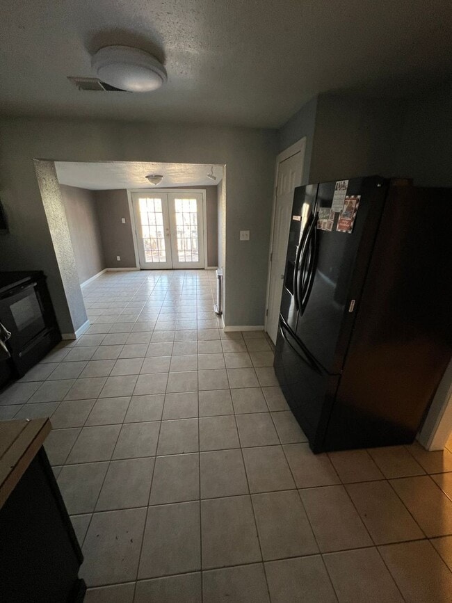 Building Photo - 2312 15th St