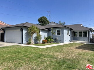 Building Photo - 5010 W 119th Pl