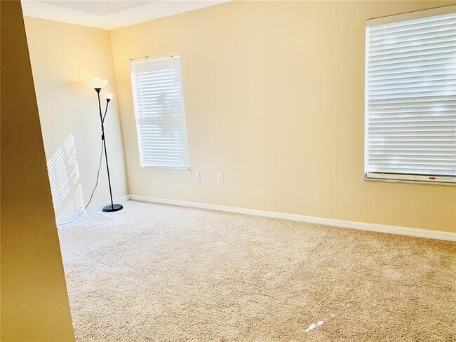 Foto del edificio - 7604 Acklins Rd