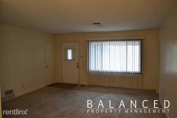 Building Photo - 4 br, 1.5 bath House - 1400 SW 37th St