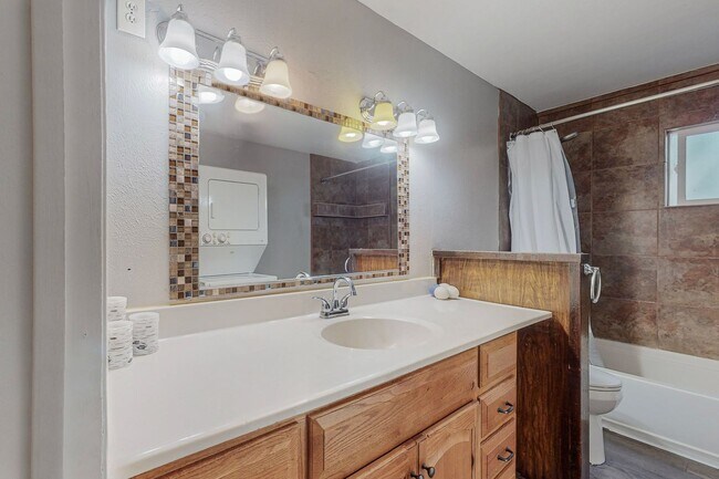 Foto del edificio - 2830 Floral Rd NW