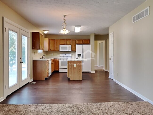 Building Photo - 229 Triple Crown Dr