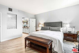 Foto del edificio - 13700 Marina Pointe Dr