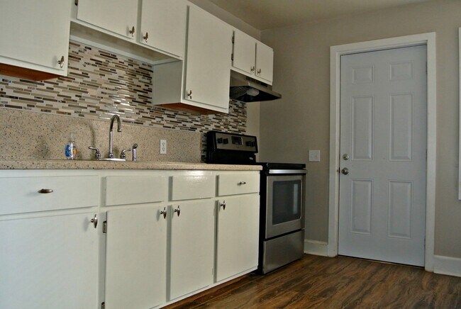 Foto del edificio - 18thBay9517