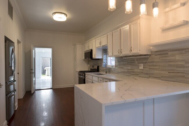 Foto del edificio - 6712 N Clark St