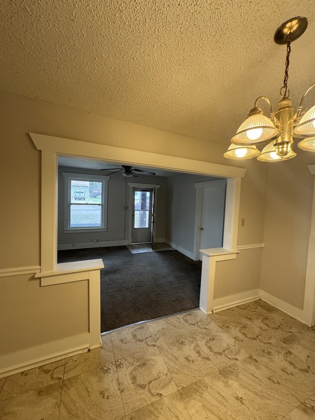 Foto principal - 2508 SE Kentucky Ave