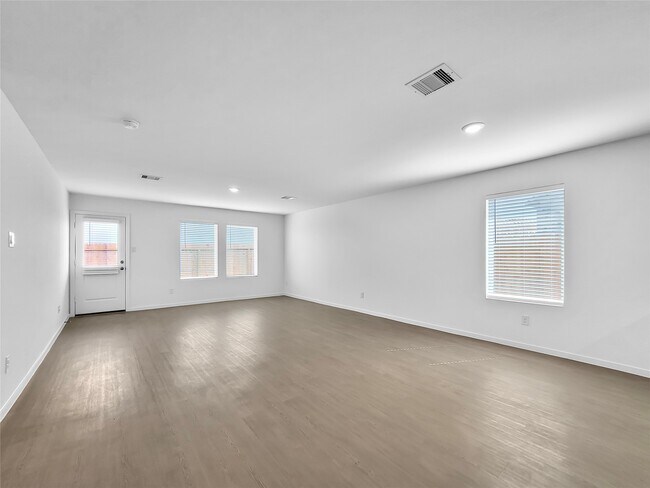 Building Photo - 452 Texas Pecan Dr