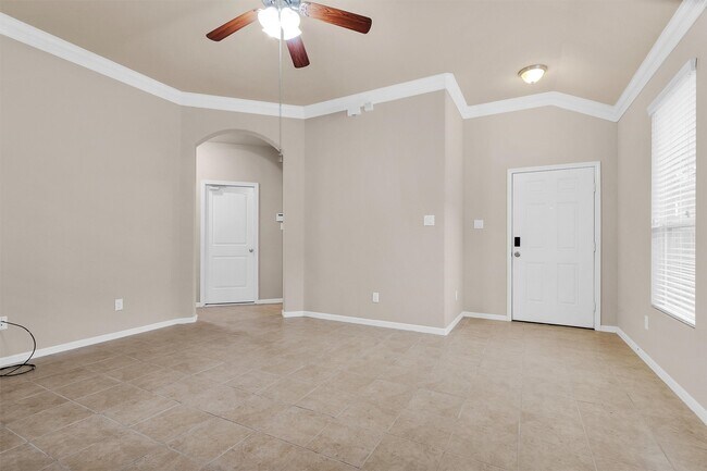 Building Photo - 9483 E Woodmark