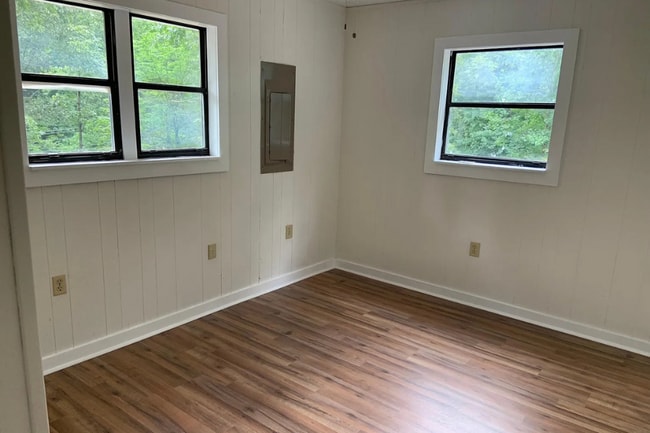 Photo - 407 Pless Rd Apartment