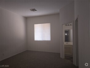 Building Photo - 2108 Panther Pl