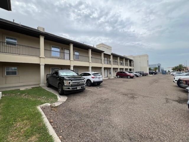 Building Photo - 710 Alta Vista Dr