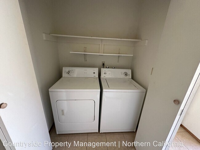 Foto del edificio - 2 br, 2.5 bath House - 3050 Andre Lane