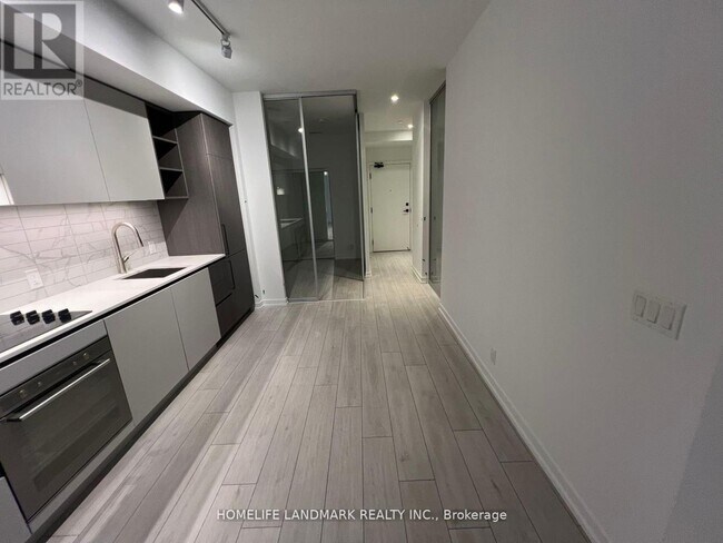 Photo du bâtiment - 55-355 Mercer St