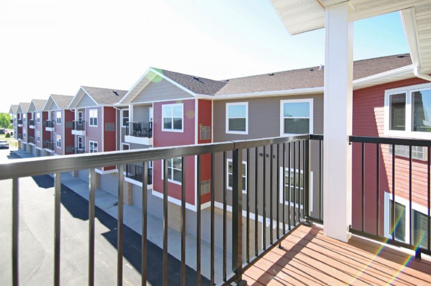 Kenwood on 5th Rentals Minot, ND