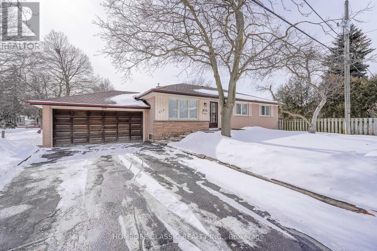Primary Photo - 414 Alper St