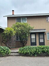 Building Photo - 10463 SE 47th Ave