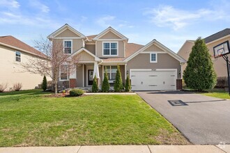 Building Photo - 3720 Honey Locust Dr