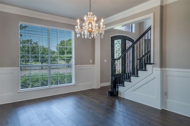 Foto del edificio - 209 Timber Lake Dr
