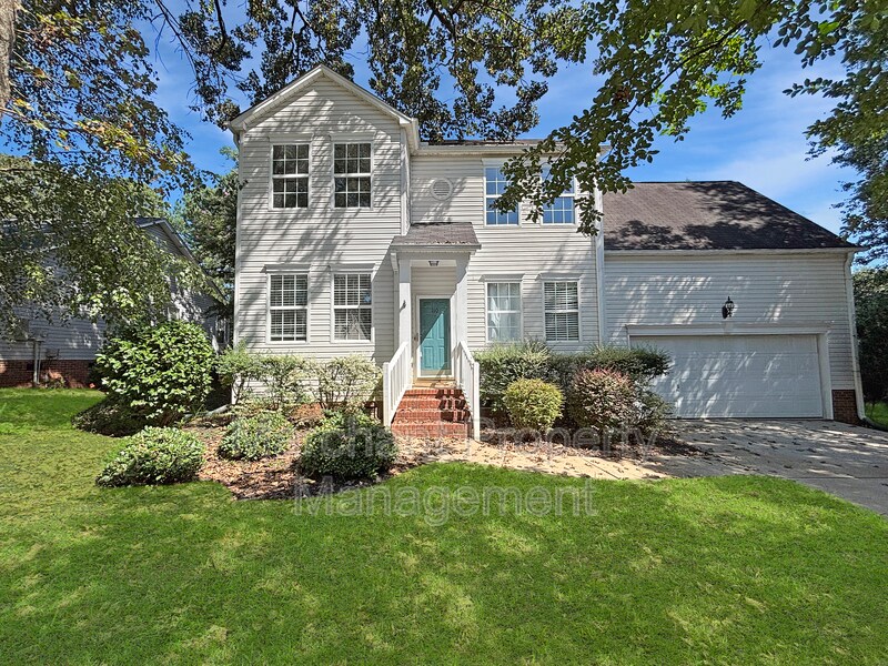 Photo - 110 Golden Crest Court