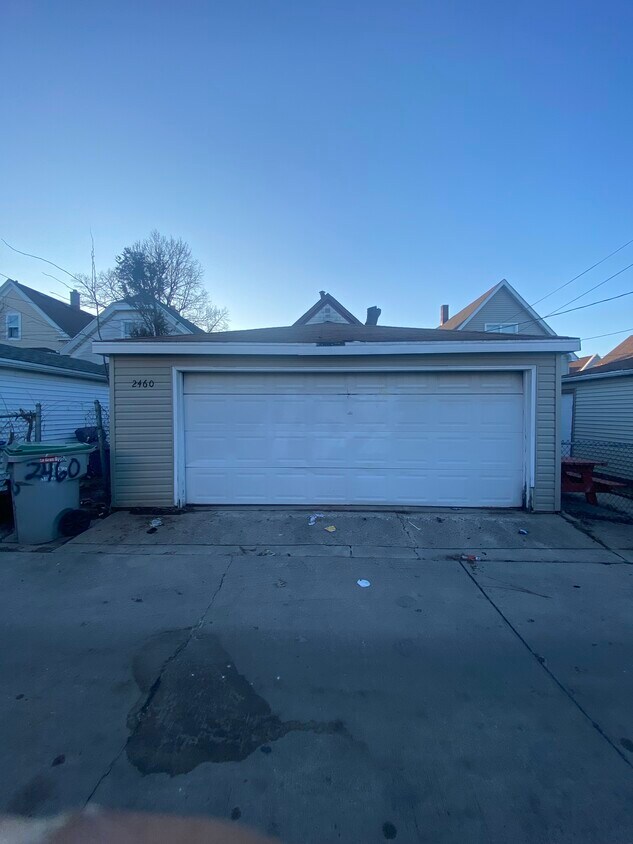 2460 S 18th St, Milwaukee, WI 53215 House Rental in Milwaukee, WI