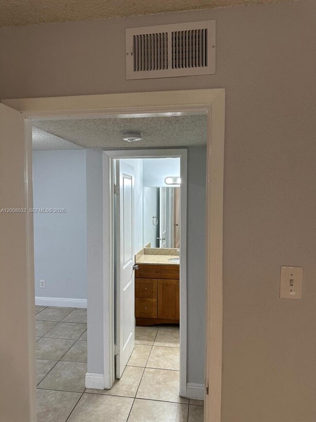 Foto del edificio - 10521 SW 157th Pl
