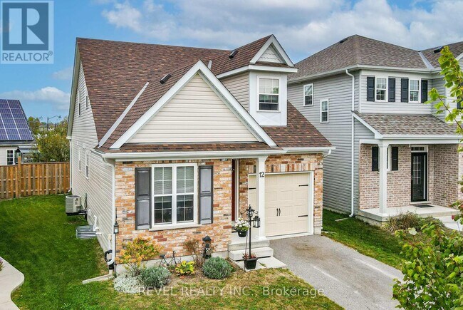 Photo du bâtiment - 12 Blueberry Ln