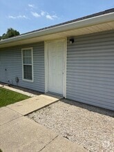 Building Photo - 324 Old Spanish Trail