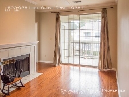 Building Photo - 1600 Long Grove Dr