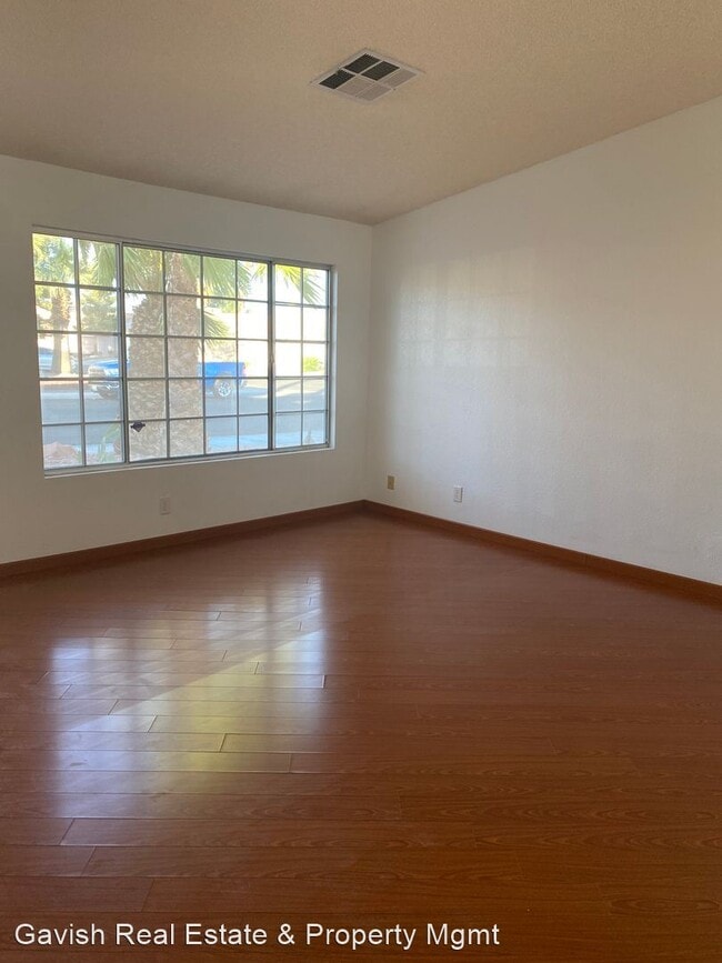 Building Photo - 2 br, 1 bath House - 1402 Lasso Ct.