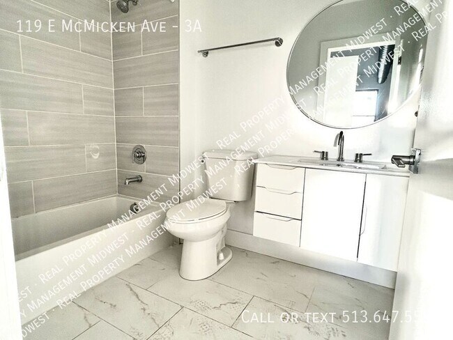 Foto del edificio - 119 E McMicken Ave