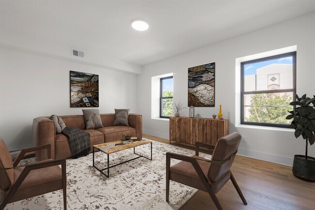 Foto del edificio - 850 West Side Ave