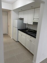 Building Photo - 640 NW 13th St