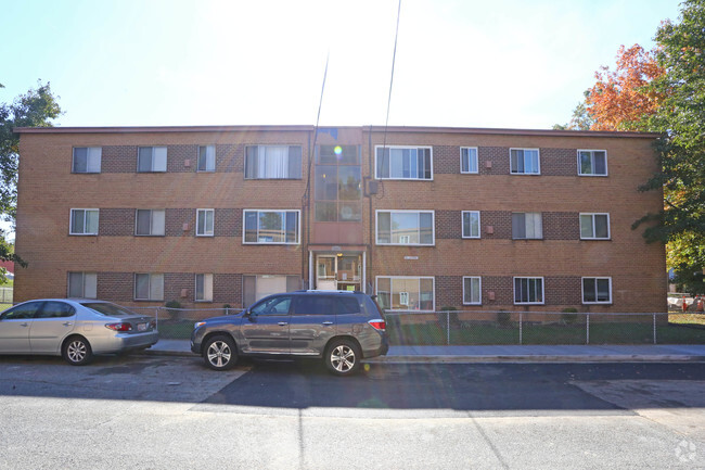 Building Photo - 2954 Nash Pl SE