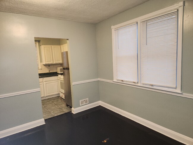 Building Photo - 4504 Garrison Blvd