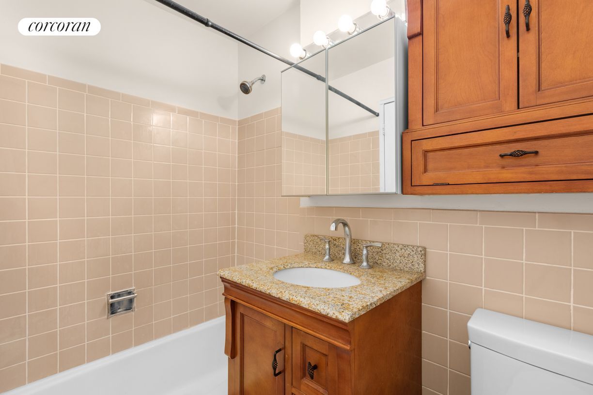 Foto del edificio - 160 E 91st St