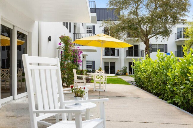 Foto del edificio - Independence Hall Senior Living