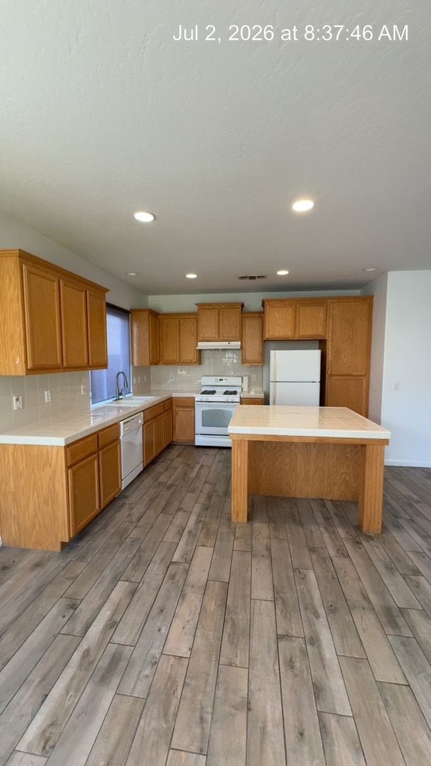 Foto del edificio - Beautiful Home Now Available! 3 Bedroom!