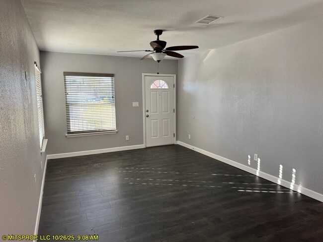 Building Photo - 12549 Martin Bauman Dr