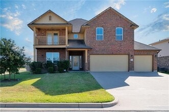Building Photo - 6600 Cascade Dr