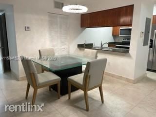 Foto del edificio - 3 br, 2 bath House - 1200 Brickell Bay Dr ...