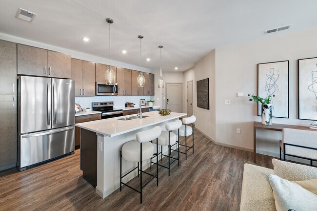 Kitchen - 19Nineteen Promenade