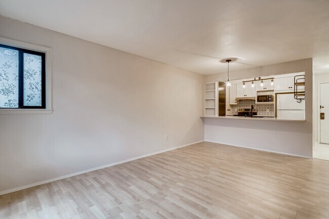 Foto del edificio - 1740 NE 86th St