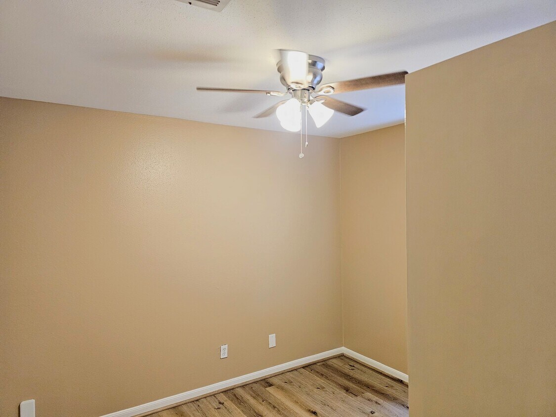 Foto del edificio - 2327 Shadbury Ct