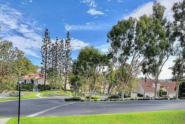 Foto del edificio - 23195 Mesto