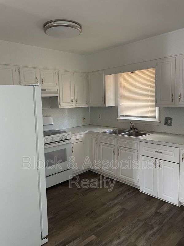 Foto del edificio - 1802 Waldo St