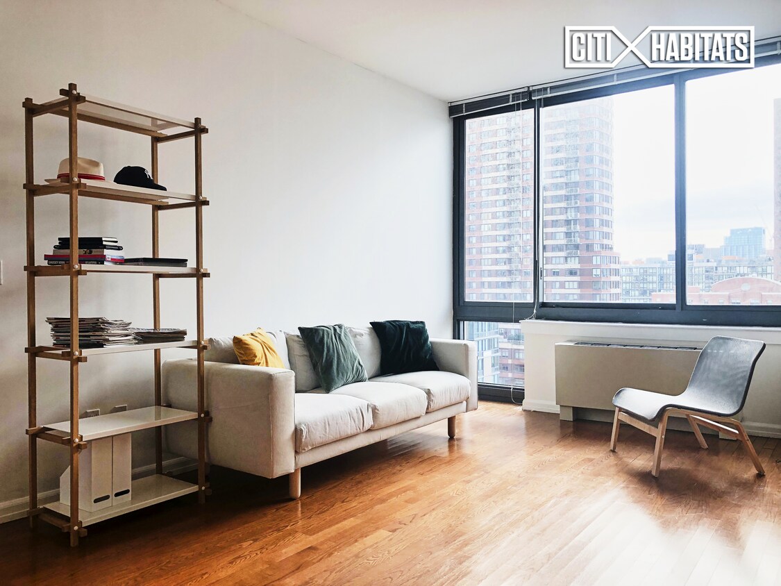 4720 Center Blvd Unit 1002, Queens, NY 11109 Condo for Rent in Queens